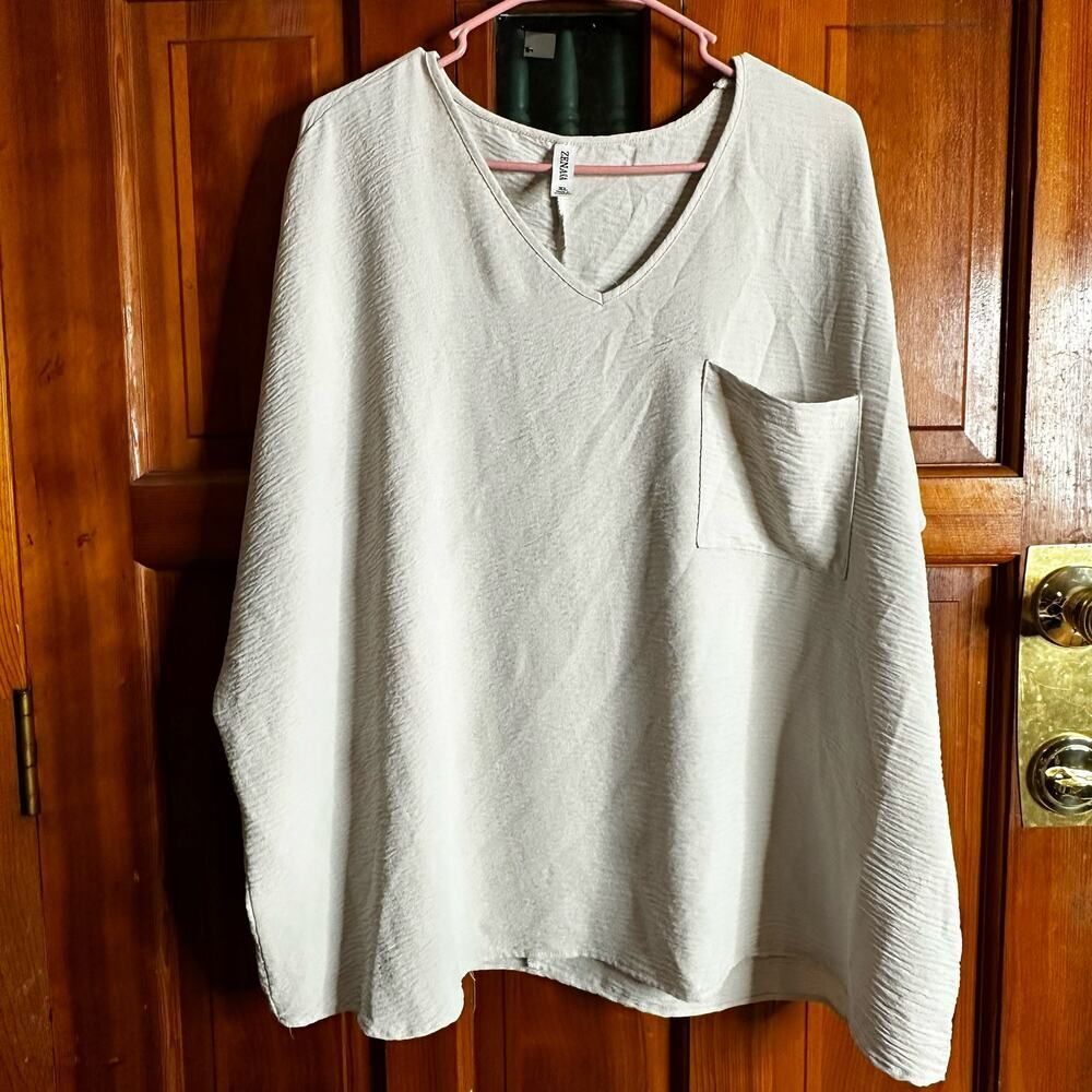 Zenana XL Cream Colored Blouse